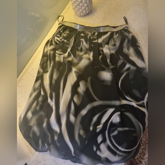 Natasha Gan Strapless  Bubble dress - Picture 5 of 6